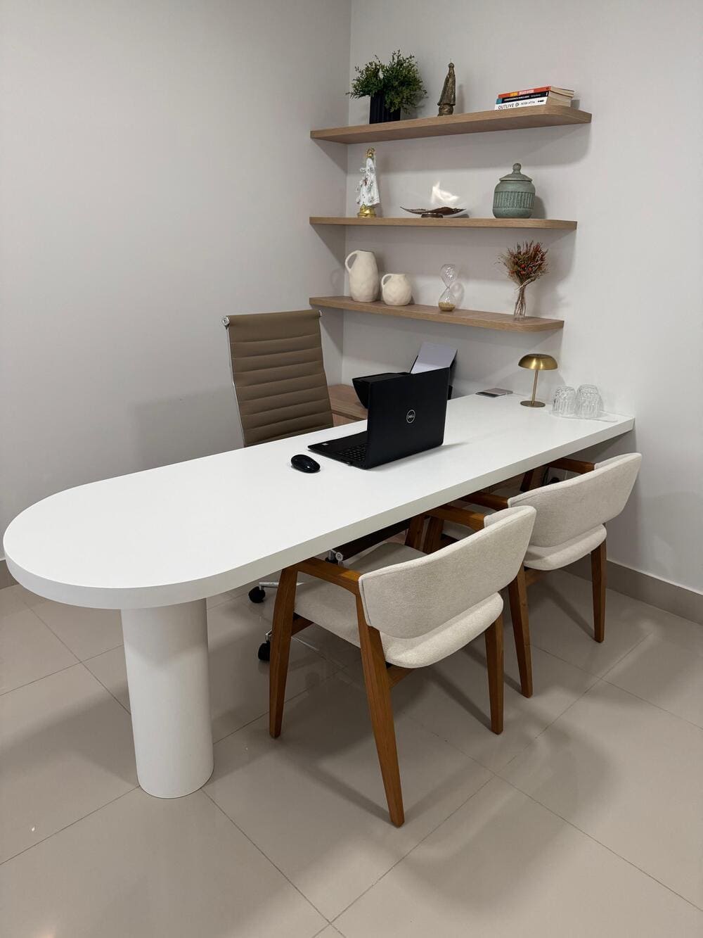 WhatsApp Image 2025-10-16 at 15.37.14 (2)